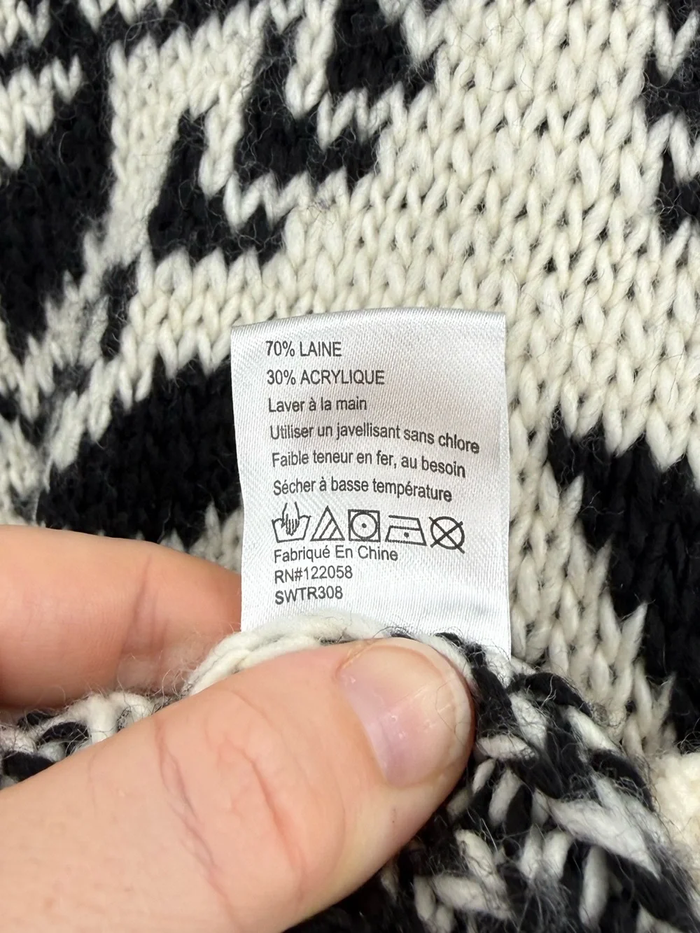 Free People Wool Blend Fair Isle Snowflake Sweater | Black Ivory | Medium